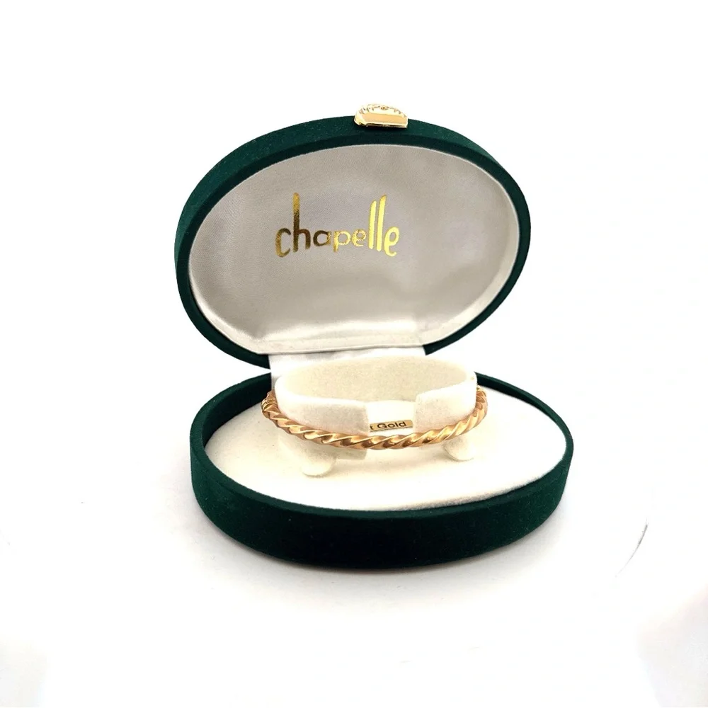 Chapelle 9K Yellow Gold Twisted Hinged Vintage Bracelet 6.75